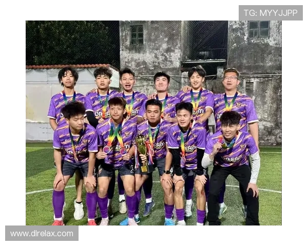 台山足球明星阵容全解析及精彩照片分享